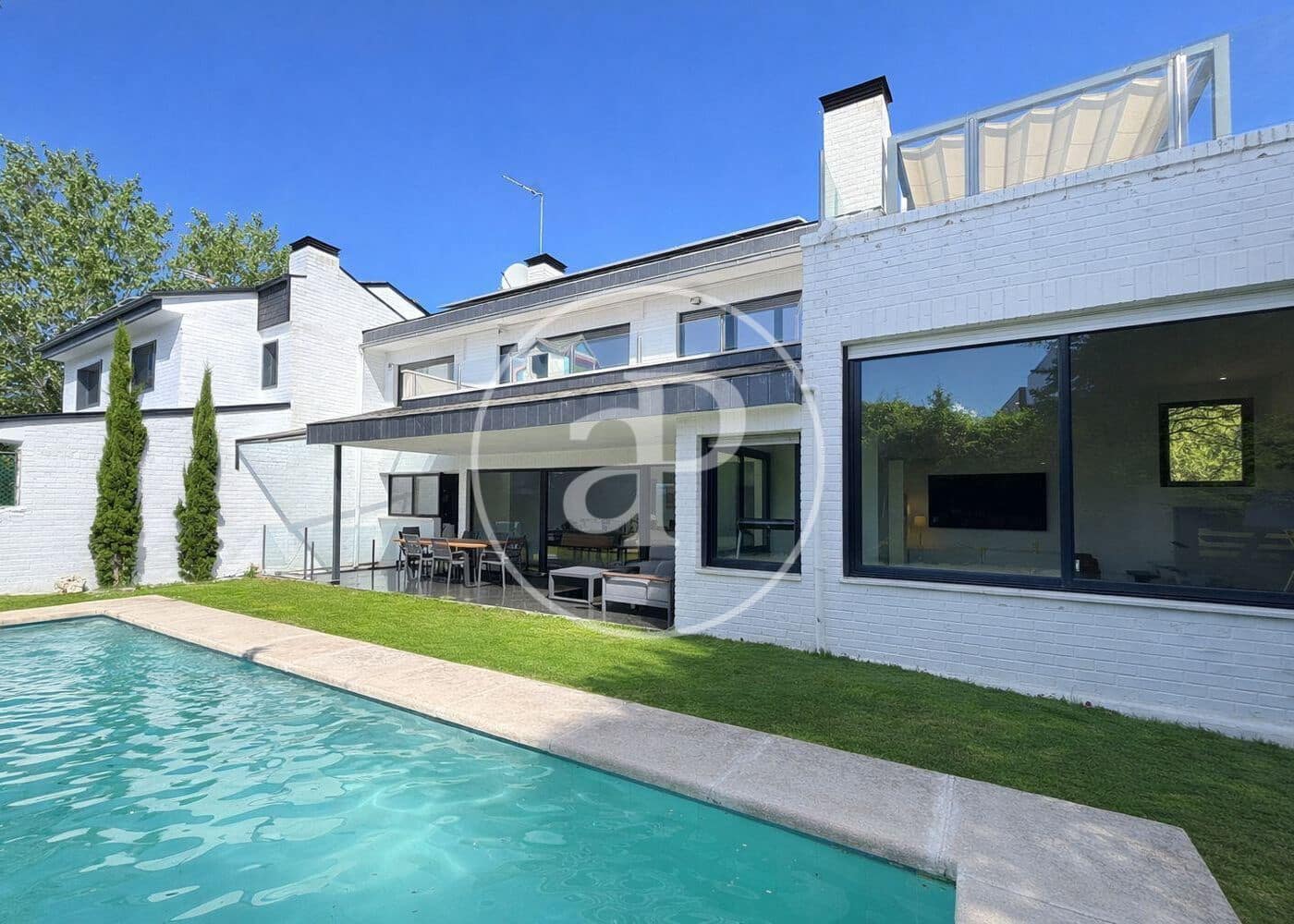 5 Zimmer Villa zu verkaufen in La Moraleja mit Pool - 2.800.000 € (Ref: 9807971)