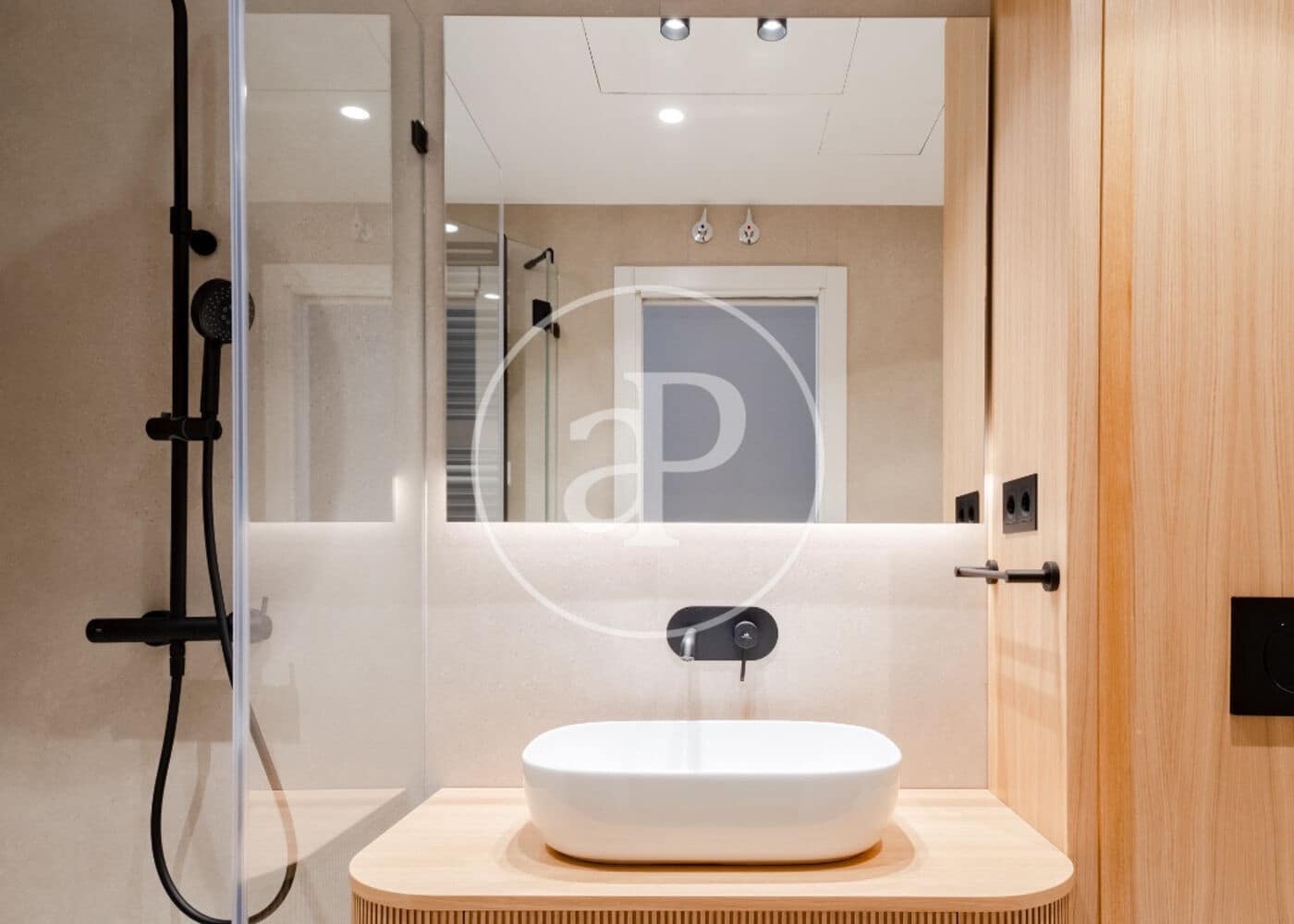 4 slaapkamer Appartement te koop in Madrid stad - € 2.990.000 (Ref: 9807972)