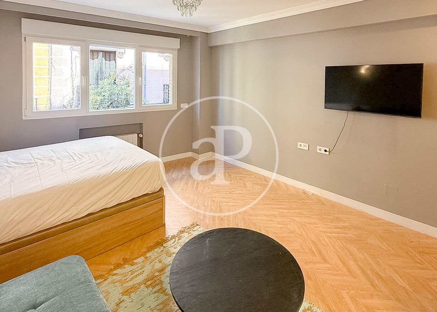 Willa na sprzedaż w Miasto Madryt - 350 000 € (Ref: 9807973)
