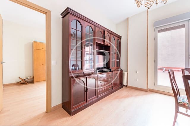 4 bedroom Apartment for sale in Cuatro Caminos, Madrid city - € 825,000 (Ref: 9811587)