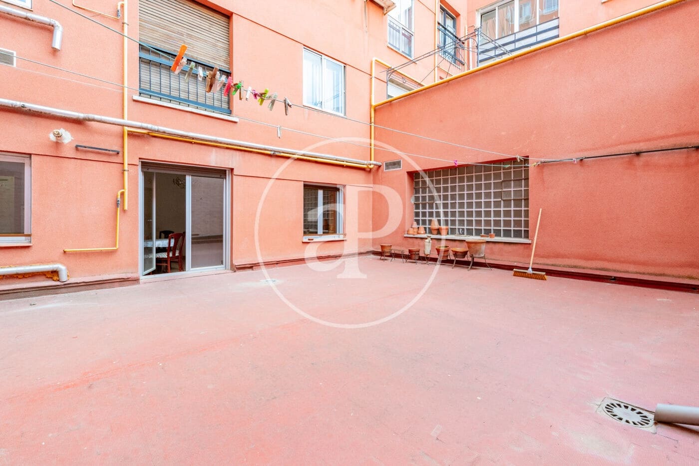 4 bedroom Apartment for sale in Madrid city - € 825,000 (Ref: 9811587)