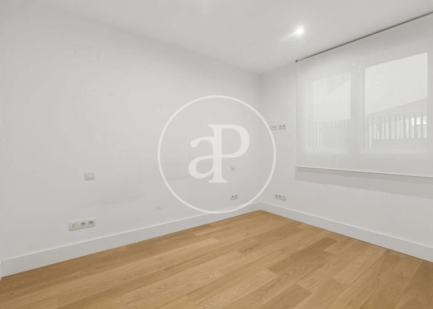 Apartamento de 1 habitación en Madrid ciudad en venta con piscina - 880.000 € (Ref: 9811589)