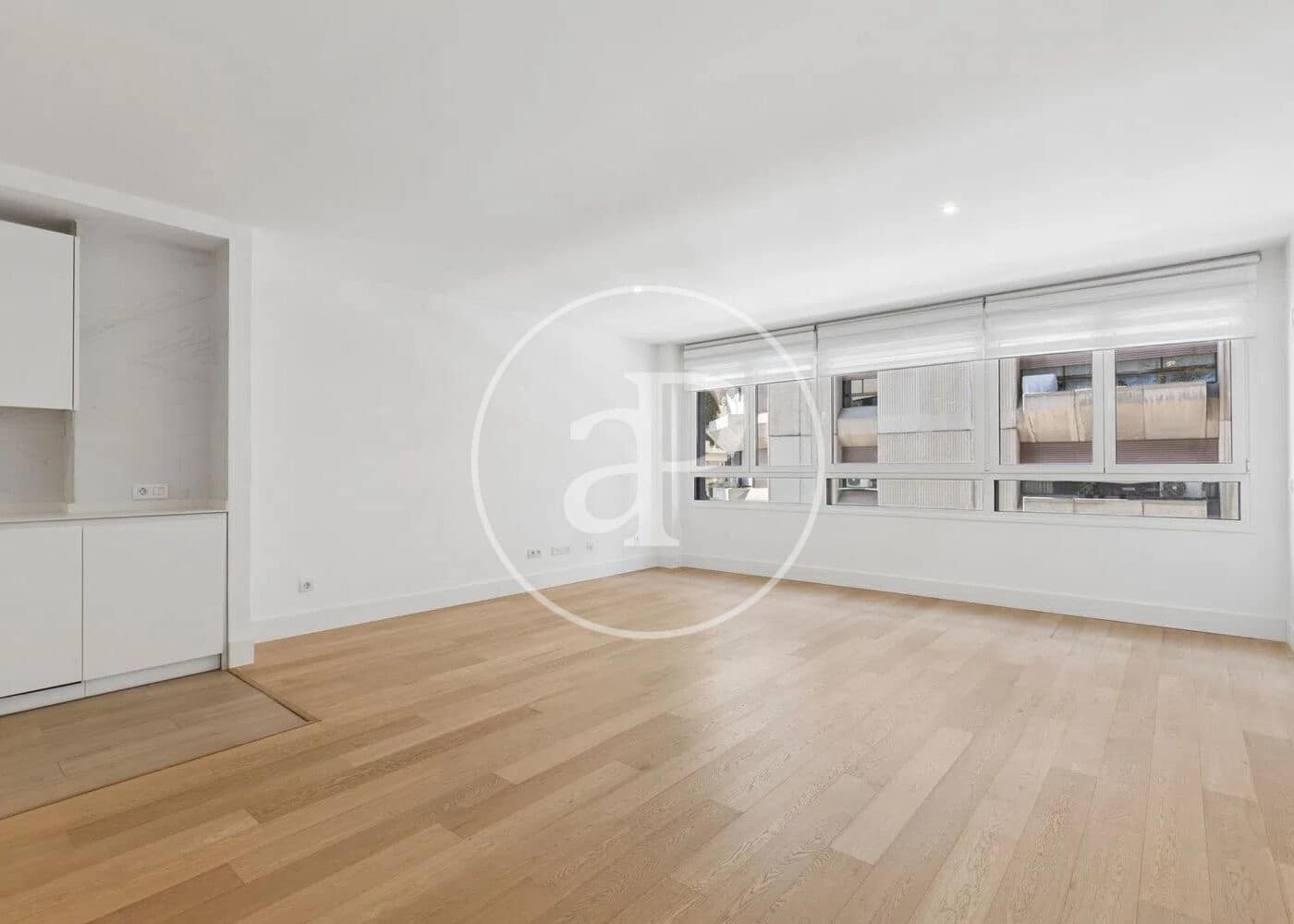 Apartamento de 1 habitación en Madrid ciudad en venta con piscina - 880.000 € (Ref: 9811589)