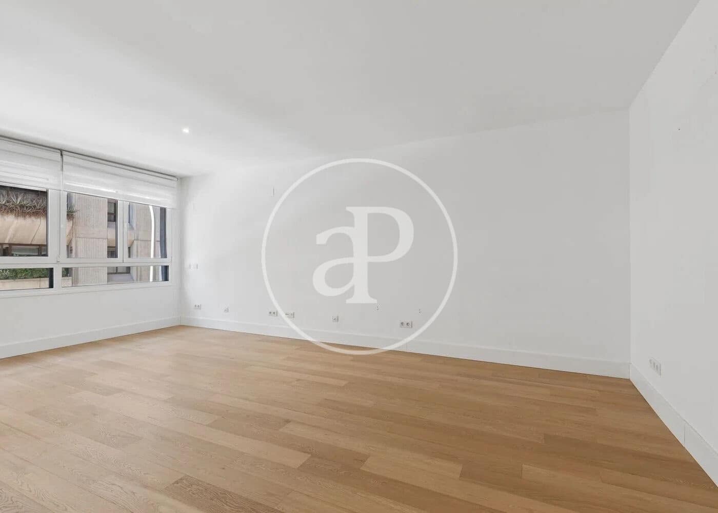 Apartamento de 1 habitación en Madrid ciudad en venta con piscina - 880.000 € (Ref: 9811589)
