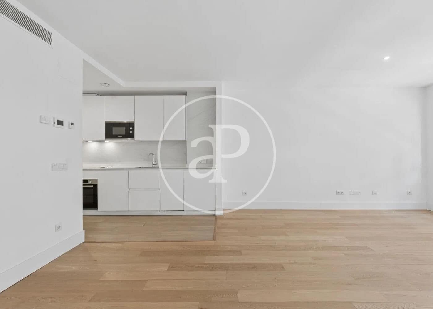 Apartamento de 1 habitación en Madrid ciudad en venta con piscina - 880.000 € (Ref: 9811589)