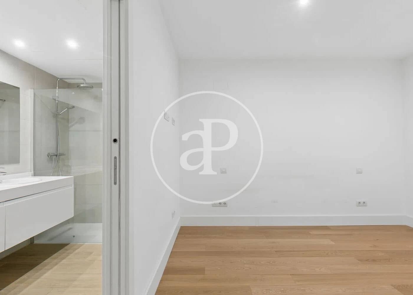 Apartamento de 1 habitación en Madrid ciudad en venta con piscina - 880.000 € (Ref: 9811589)