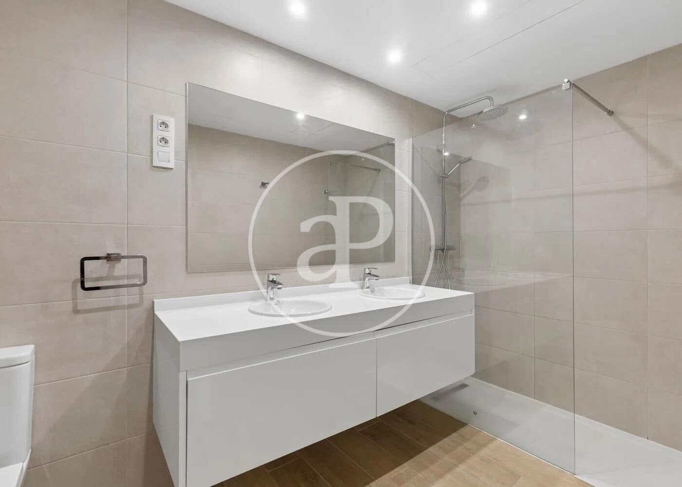 Apartamento de 1 habitación en Madrid ciudad en venta con piscina - 880.000 € (Ref: 9811589)