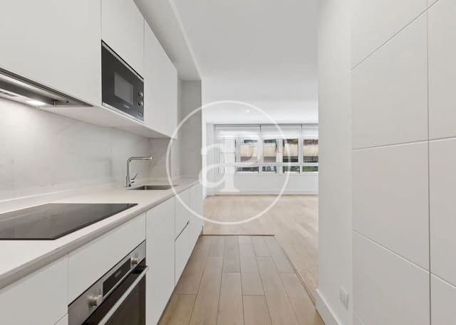 Apartamento de 1 habitación en Rios Rosas, Madrid ciudad en venta con piscina - 880.000 € (Ref: 9811589)