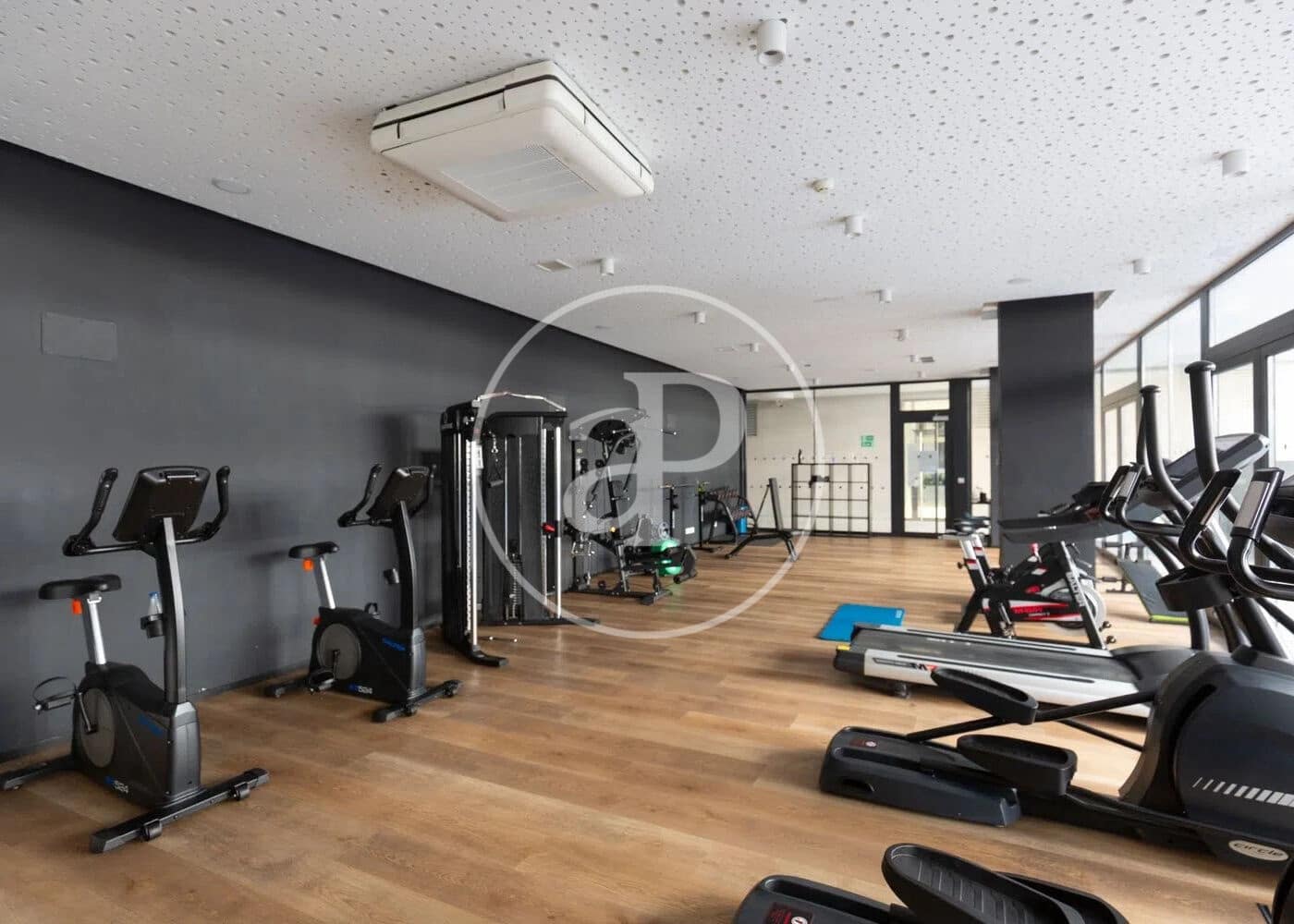 Apartamento de 1 habitación en Madrid ciudad en venta con piscina - 880.000 € (Ref: 9811589)