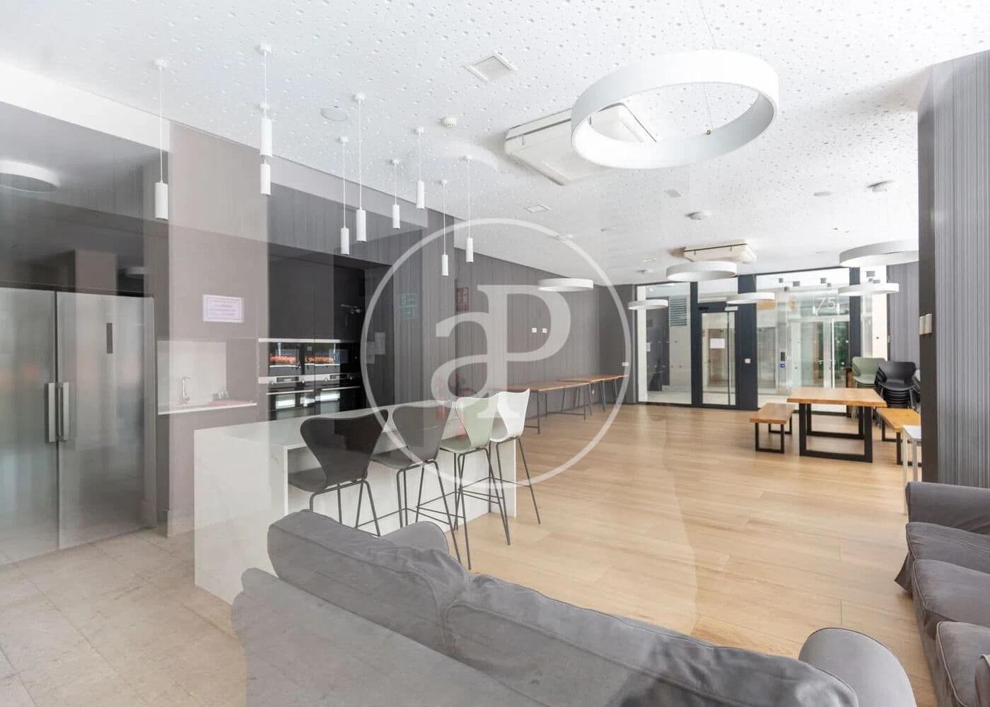 Apartamento de 1 habitación en Madrid ciudad en venta con piscina - 880.000 € (Ref: 9811589)