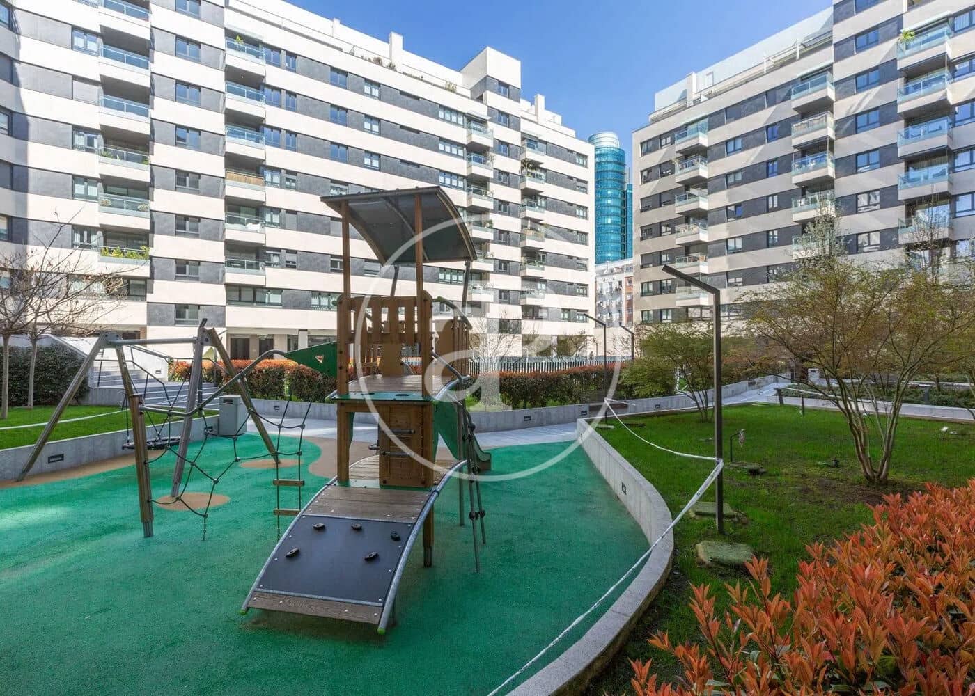 Apartamento de 1 habitación en Madrid ciudad en venta con piscina - 880.000 € (Ref: 9811589)