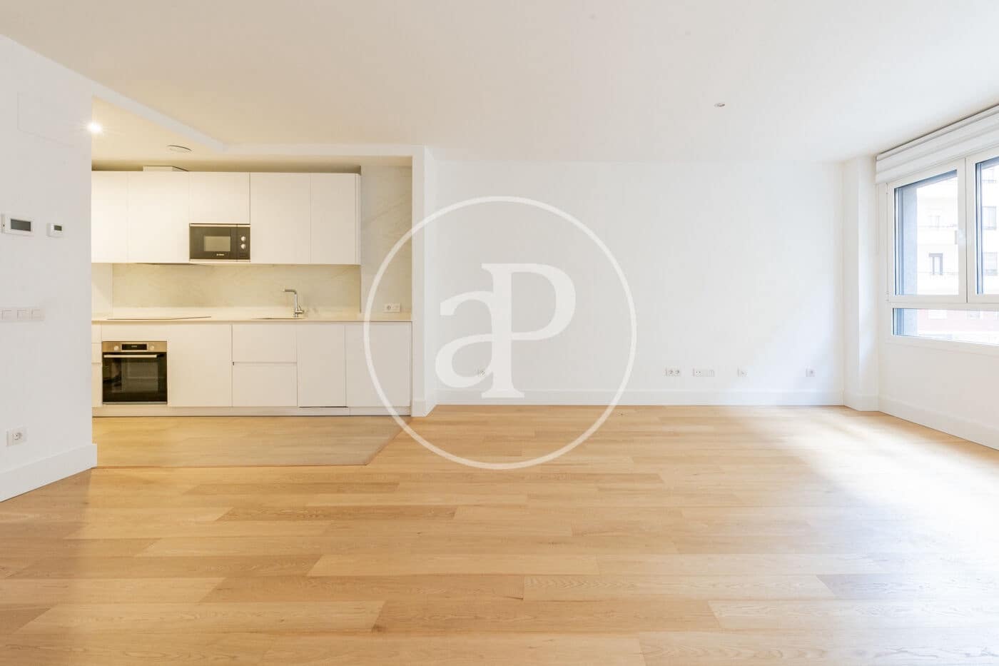 1 bedroom Apartment for sale in Madrid city with pool - € 880,000 (Ref: 9811589)