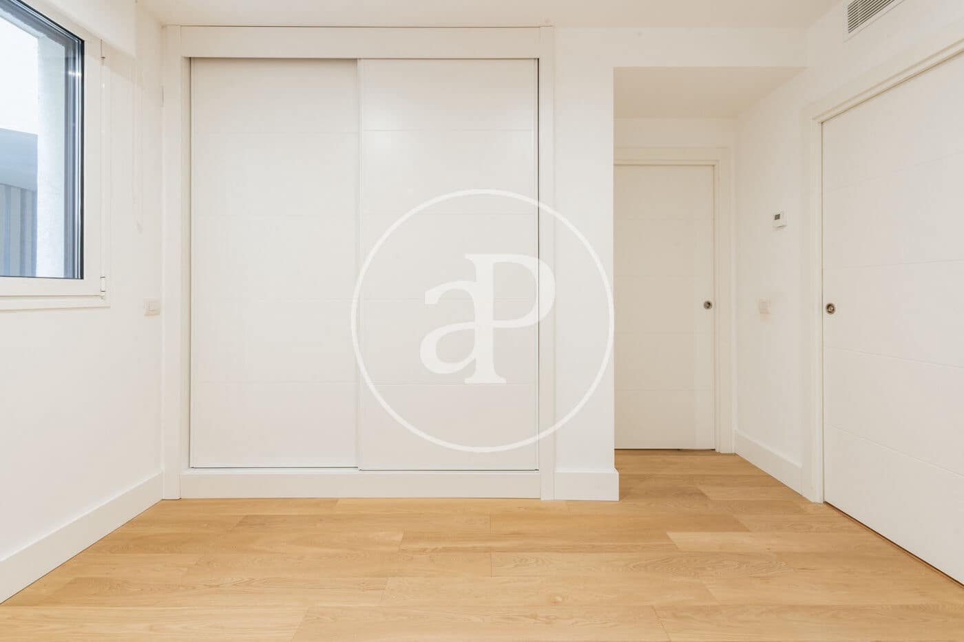 1 bedroom Apartment for sale in Madrid city with pool - € 880,000 (Ref: 9811589)