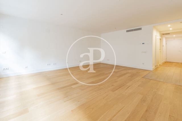 1 slaapkamer Appartement te koop in Rios Rosas, Madrid stad met zwembad - € 880.000 (Ref: 9811589)