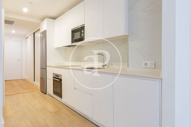 1 slaapkamer Appartement te koop in Rios Rosas, Madrid stad met zwembad - € 880.000 (Ref: 9811589)