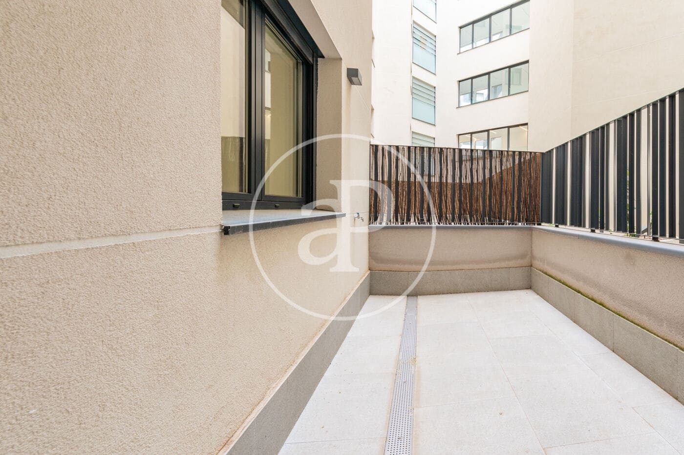 1 bedroom Apartment for sale in Madrid city with pool - € 880,000 (Ref: 9811589)