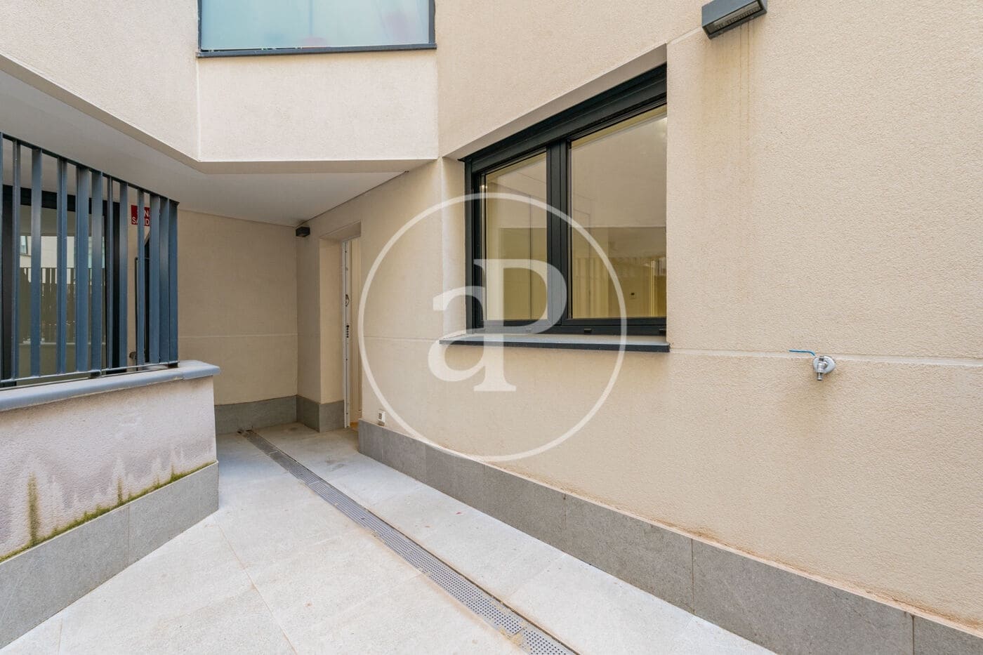1 bedroom Apartment for sale in Madrid city with pool - € 880,000 (Ref: 9811589)