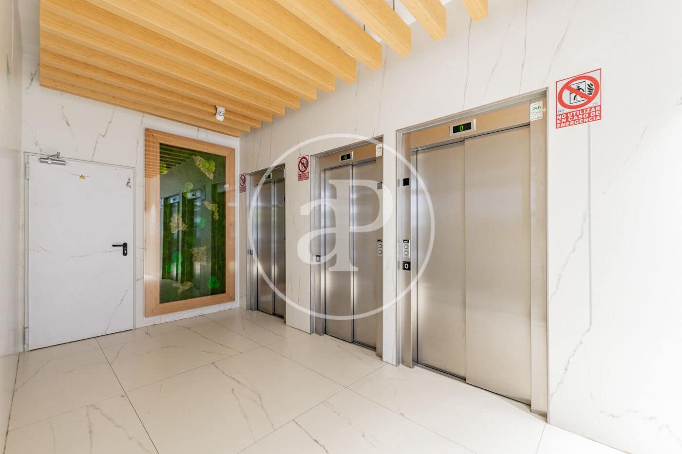 1 bedroom Apartment for sale in Madrid city with pool - € 880,000 (Ref: 9811589)