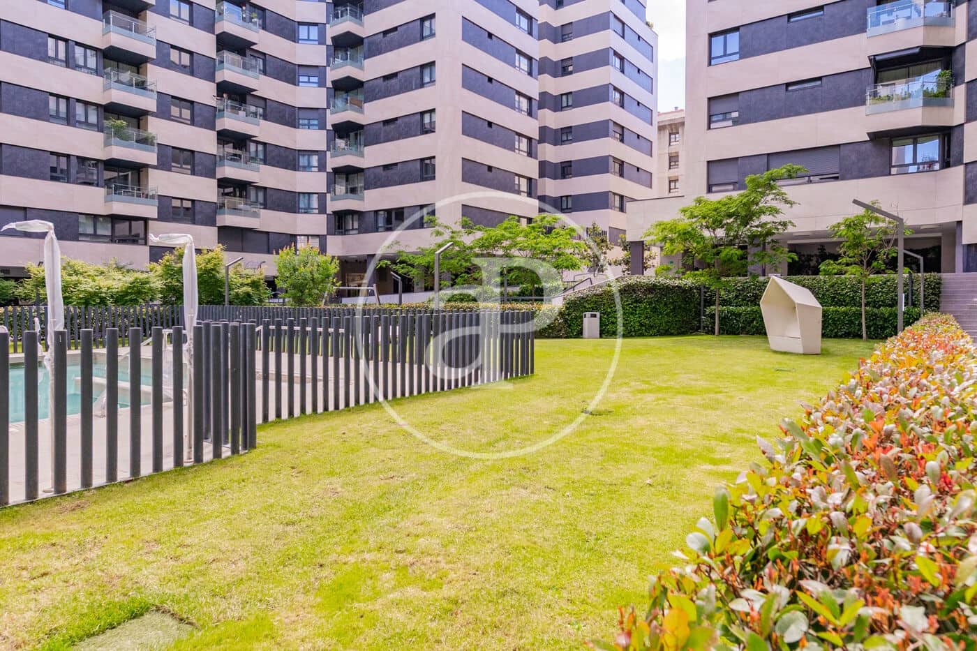 1 bedroom Apartment for sale in Madrid city with pool - € 880,000 (Ref: 9811589)