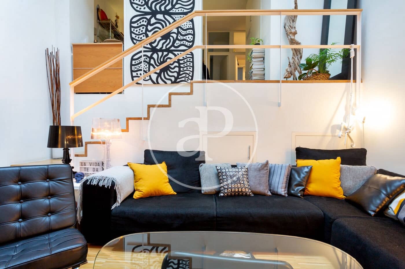 2 quarto Apartamento para arrendar em Madrid cidade - 2 100 € (Ref: 9811590)