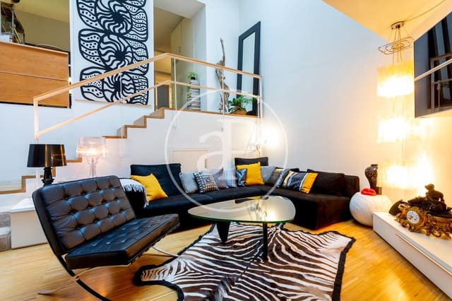 2 quarto Apartamento para arrendar em Embajadores, Madrid cidade - 2 100 € (Ref: 9811590)
