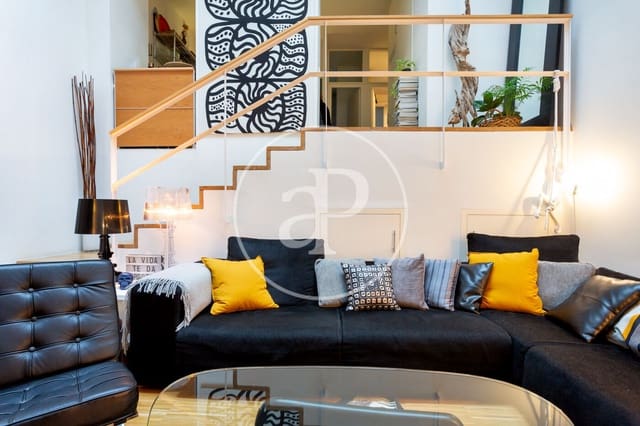 2 quarto Apartamento para arrendar em Embajadores, Madrid cidade - 2 100 € (Ref: 9811590)