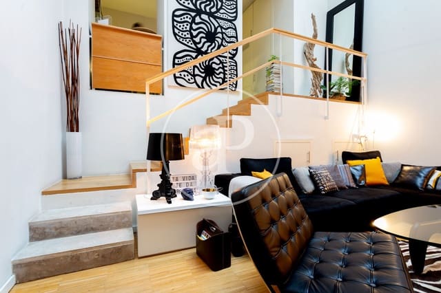 2 quarto Apartamento para arrendar em Embajadores, Madrid cidade - 2 100 € (Ref: 9811590)