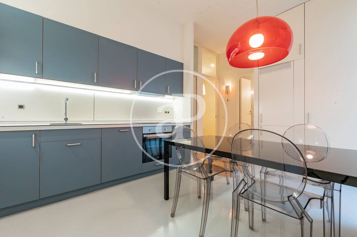 Apartamento de 2 habitaciones en Madrid ciudad en alquiler - 2.400 € (Ref: 9811590)