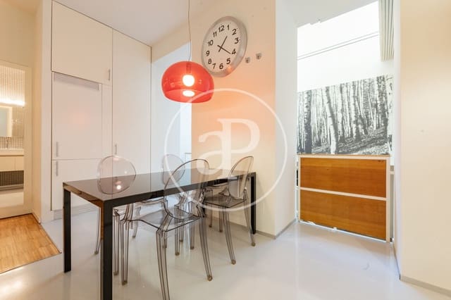 Apartamento de 2 habitaciones en Embajadores, Madrid ciudad en alquiler - 2.400 € (Ref: 9811590)