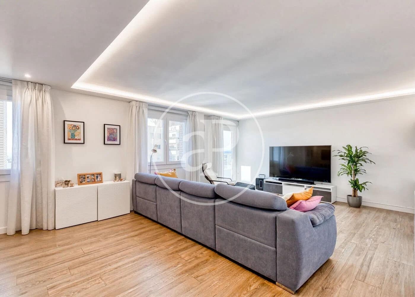 5 Zimmer Apartment zu verkaufen in Madrid Stadt mit Pool - 1.330.000 € (Ref: 9811591)