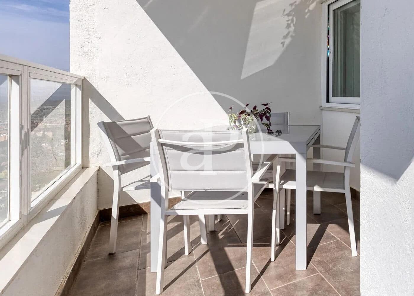5 Zimmer Apartment zu verkaufen in Madrid Stadt mit Pool - 1.330.000 € (Ref: 9811591)