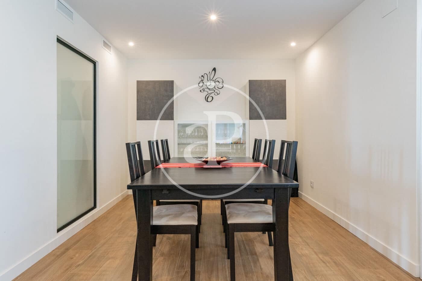 5 bedroom Apartment for sale in Madrid city with pool - € 1,330,000 (Ref: 9811591)
