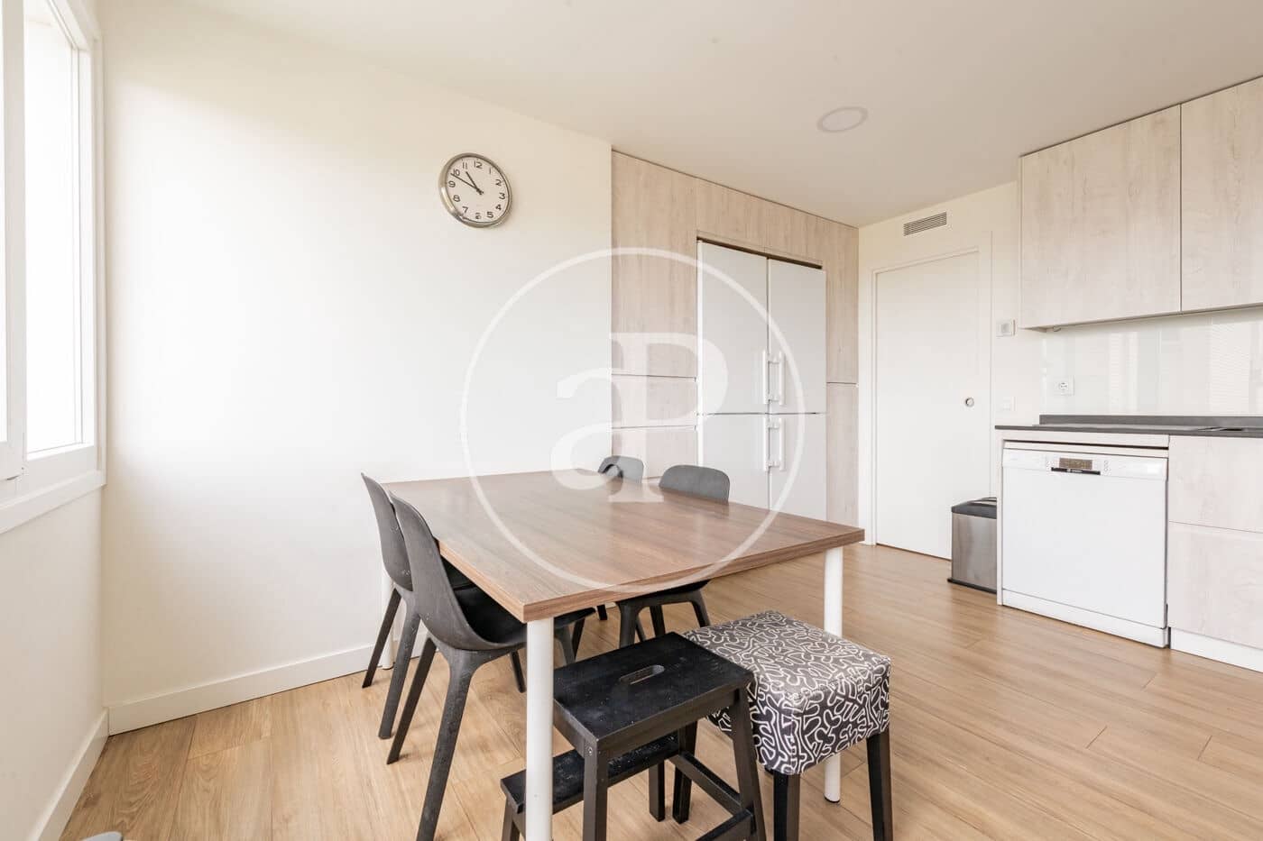 5 bedroom Apartment for sale in Madrid city with pool - € 1,330,000 (Ref: 9811591)
