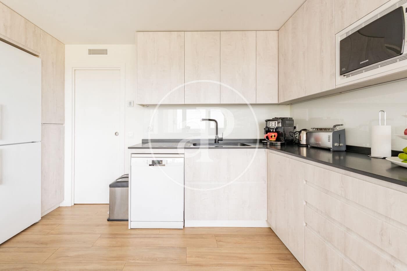 5 bedroom Apartment for sale in Madrid city with pool - € 1,330,000 (Ref: 9811591)