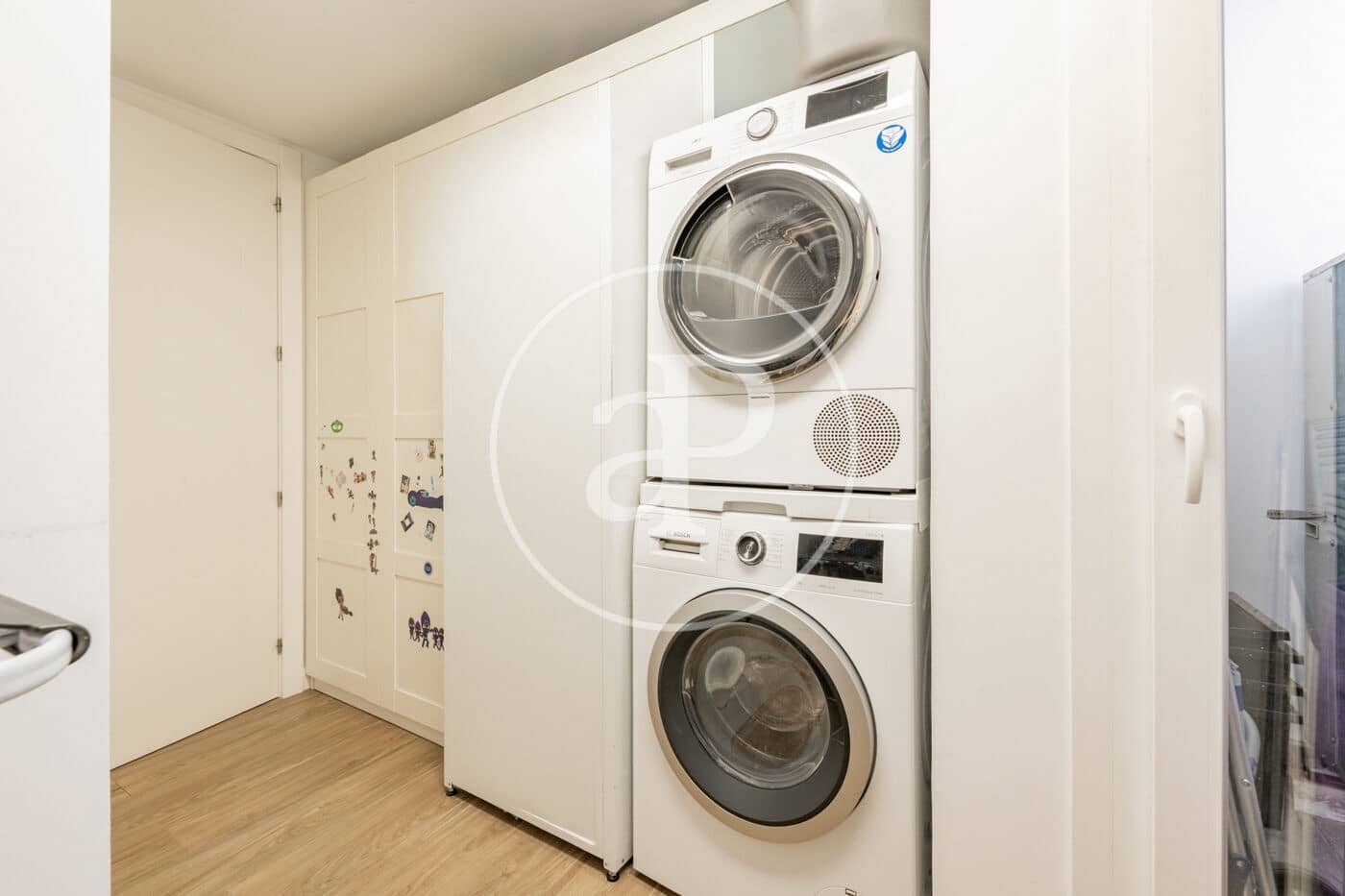 5 bedroom Apartment for sale in Madrid city with pool - € 1,330,000 (Ref: 9811591)