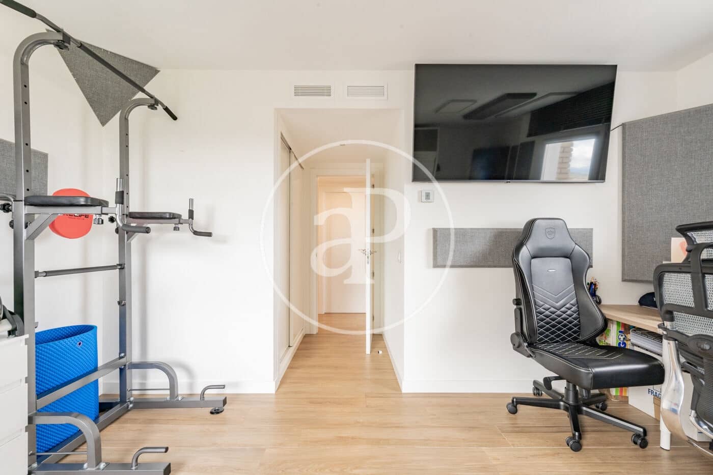 5 bedroom Apartment for sale in Madrid city with pool - € 1,330,000 (Ref: 9811591)