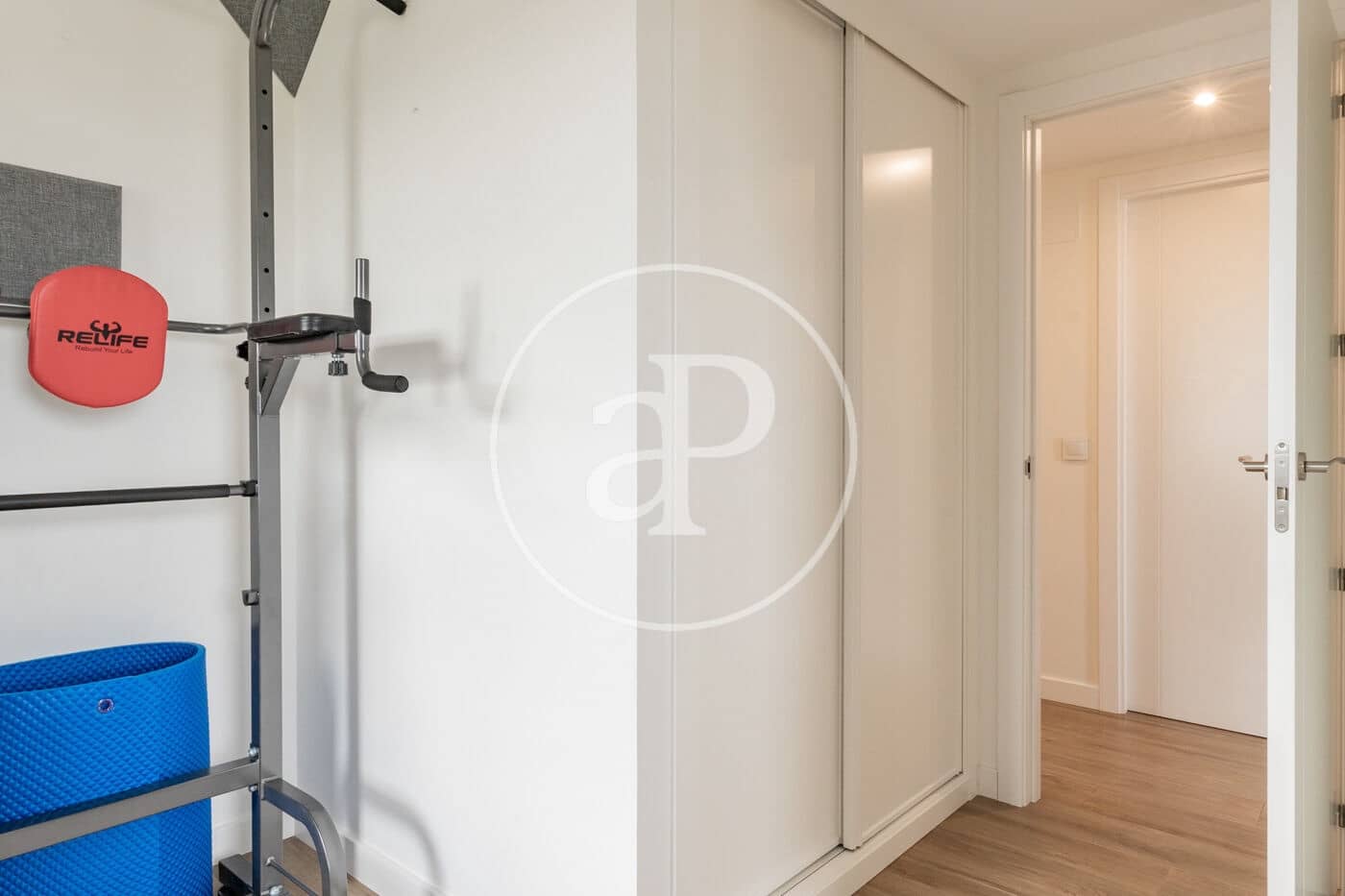 5 bedroom Apartment for sale in Madrid city with pool - € 1,330,000 (Ref: 9811591)