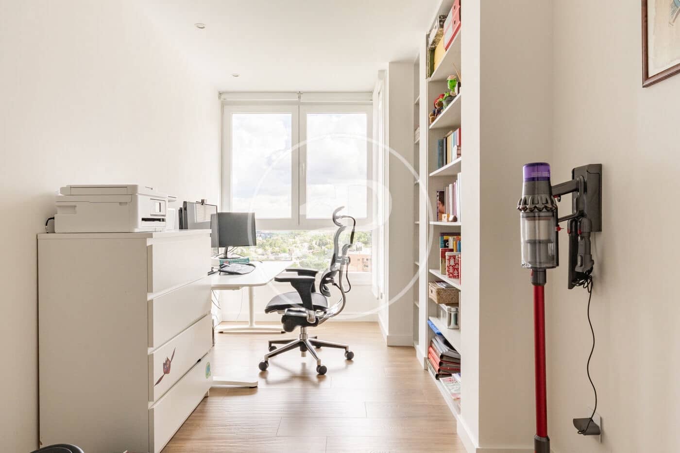 5 bedroom Apartment for sale in Madrid city with pool - € 1,330,000 (Ref: 9811591)