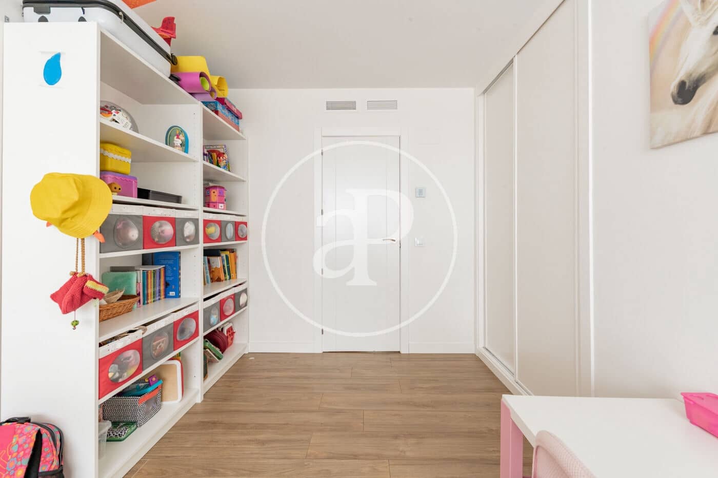 5 bedroom Apartment for sale in Madrid city with pool - € 1,330,000 (Ref: 9811591)