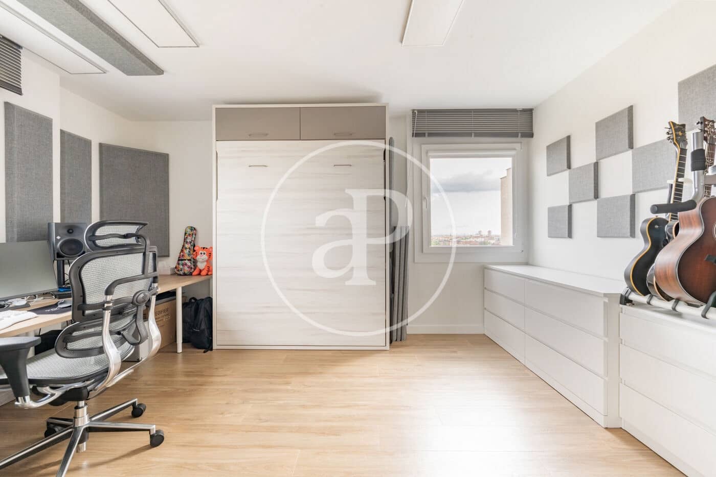 5 bedroom Apartment for sale in Madrid city with pool - € 1,330,000 (Ref: 9811591)