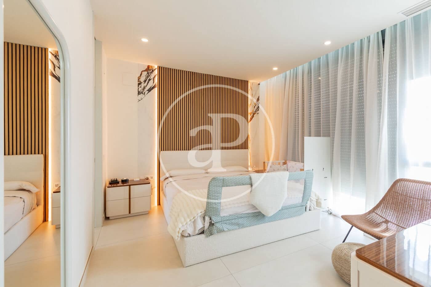 Chalet de 5 habitaciones en San Sebastián de los Reyes en venta con piscina - 1.500.000 € (Ref: 9811592)