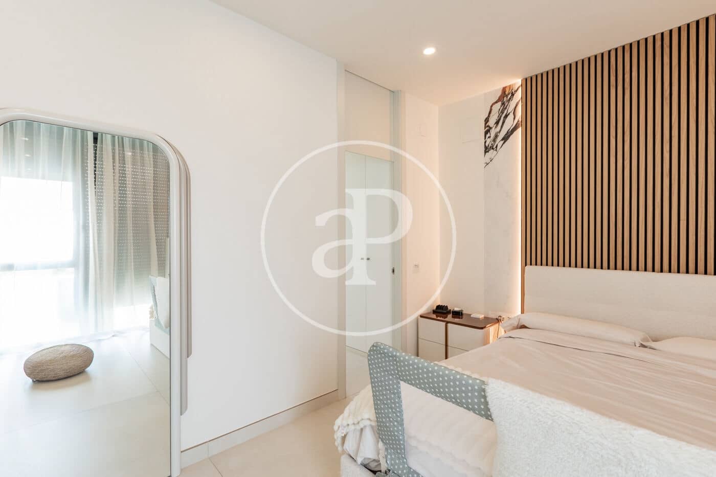 Chalet de 5 habitaciones en San Sebastián de los Reyes en venta con piscina - 1.500.000 € (Ref: 9811592)