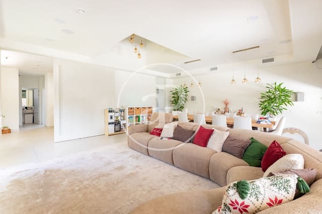Chalet de 5 habitaciones en Fuente del Fresno, San Sebastián de los Reyes en venta con piscina - 1.500.000 € (Ref: 9811592)