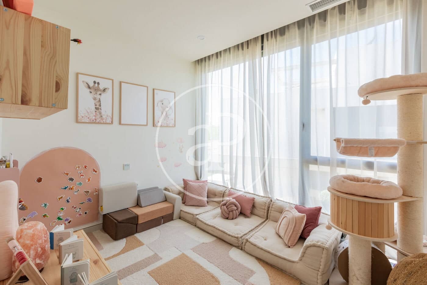 Chalet de 5 habitaciones en San Sebastián de los Reyes en venta con piscina - 1.500.000 € (Ref: 9811592)