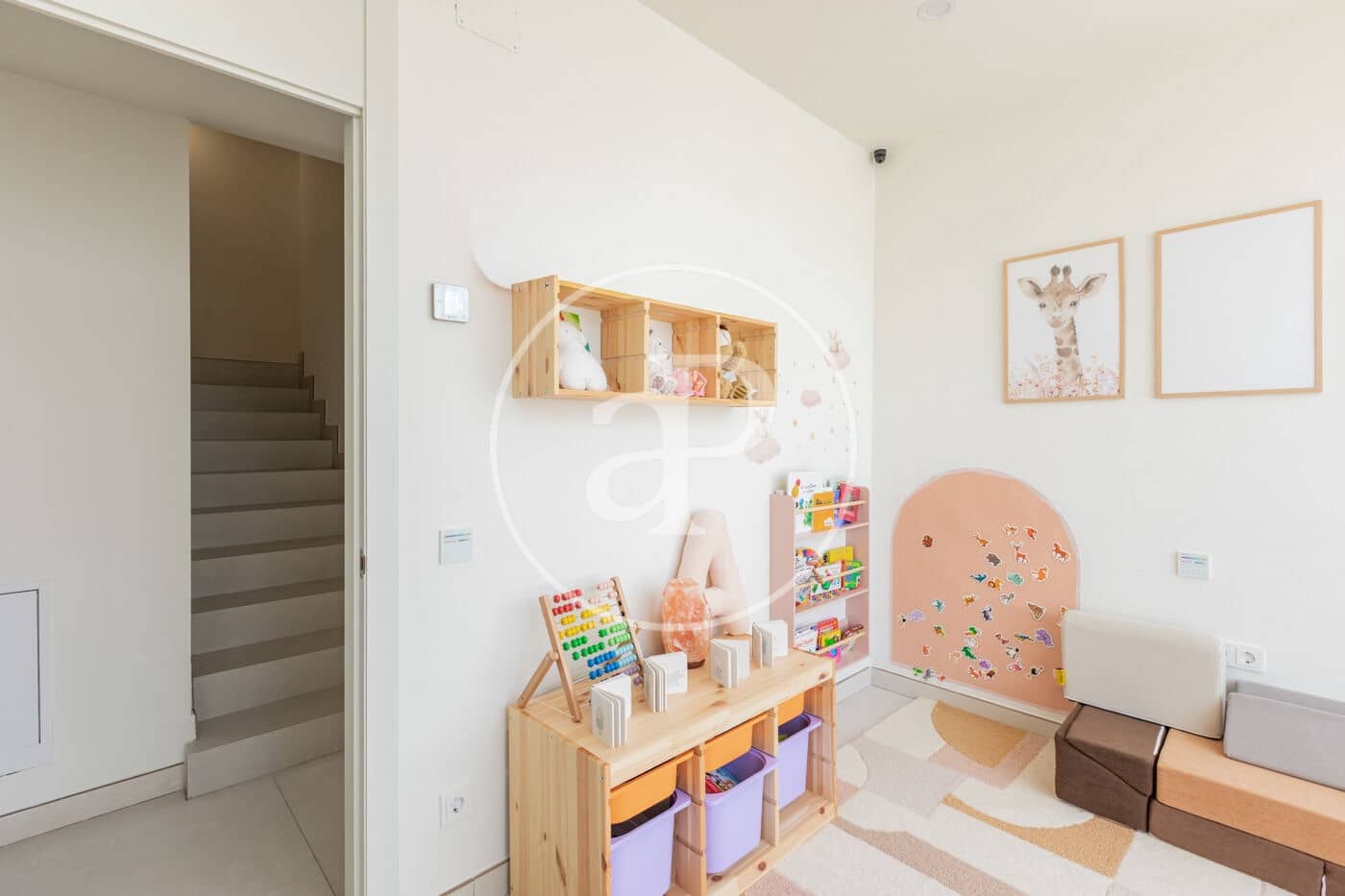 Chalet de 5 habitaciones en San Sebastián de los Reyes en venta con piscina - 1.500.000 € (Ref: 9811592)