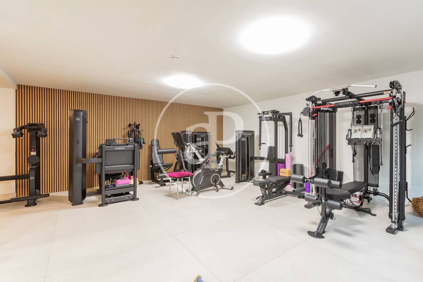 Chalet de 5 habitaciones en San Sebastián de los Reyes en venta con piscina - 1.500.000 € (Ref: 9811592)