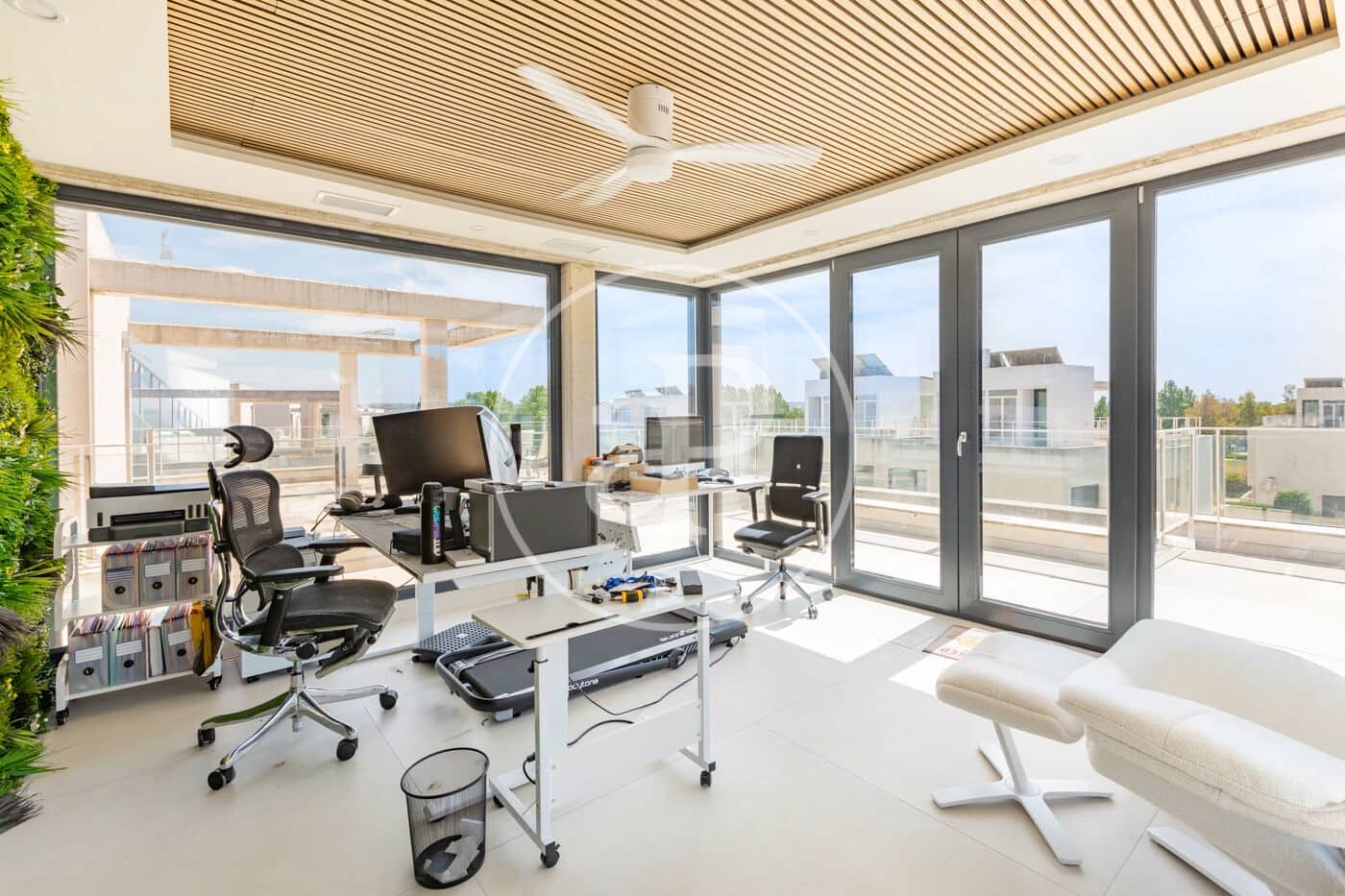 Chalet de 5 habitaciones en San Sebastián de los Reyes en venta con piscina - 1.500.000 € (Ref: 9811592)