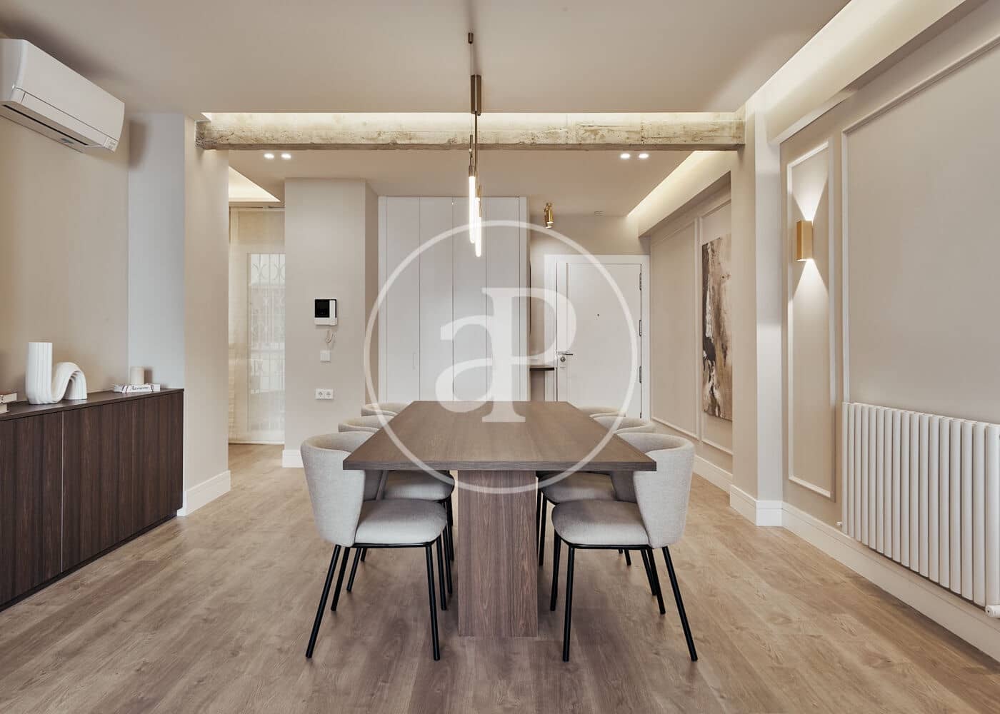4 soveværelse Lejlighed til salg i Madrid by - € 2.399.000 (Ref: 9811594)