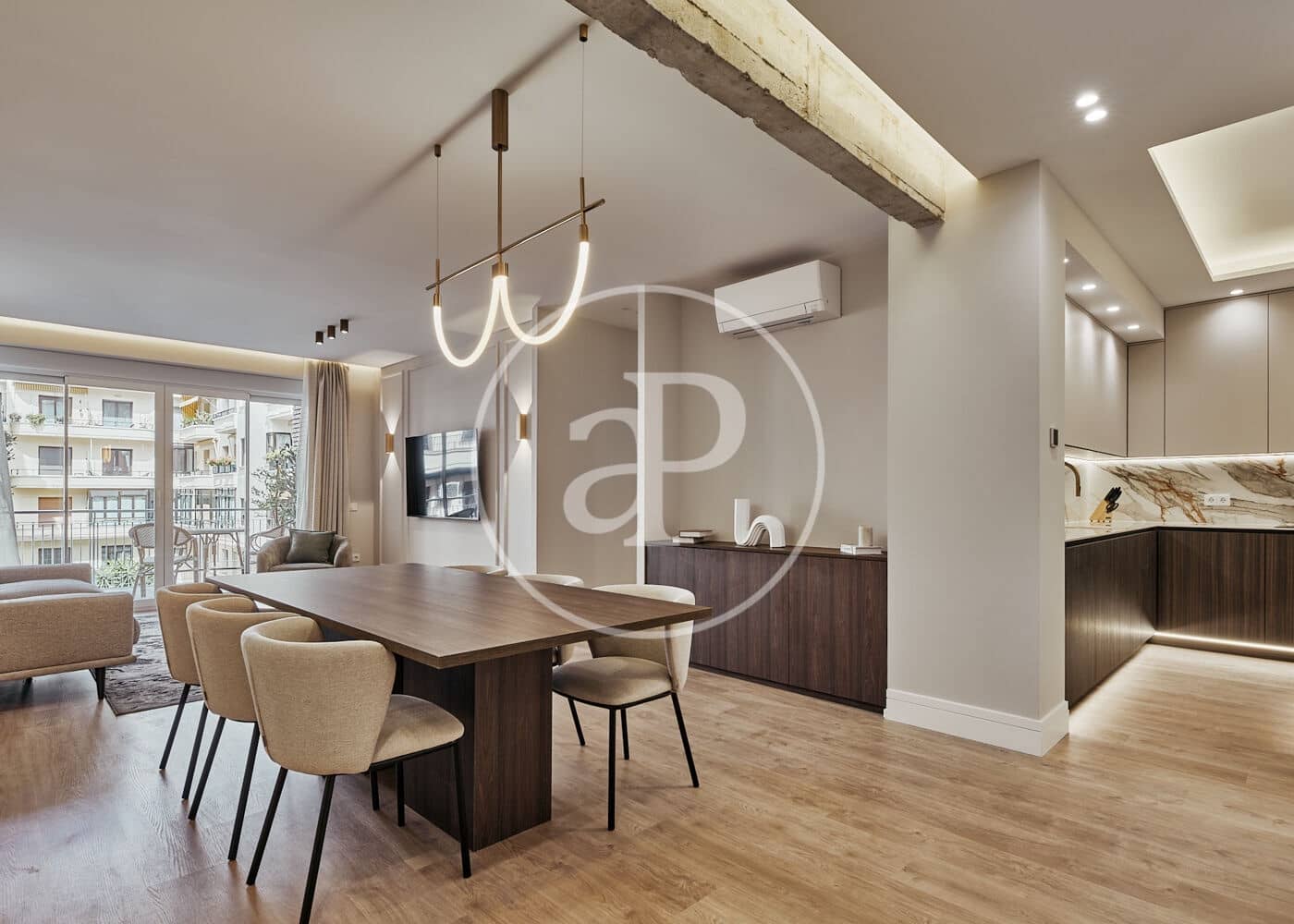 4 soveværelse Lejlighed til salg i Madrid by - € 2.399.000 (Ref: 9811594)