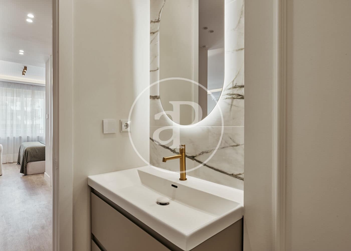 4 soveværelse Lejlighed til salg i Madrid by - € 2.399.000 (Ref: 9811594)